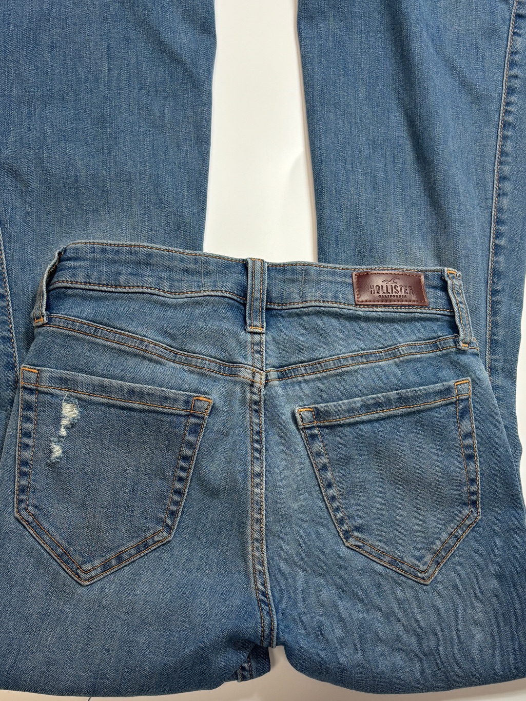 Hollister Light Blue High-Rise Flare Jeans Sz 2 Short 26w